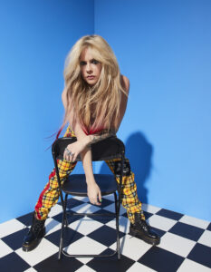 Avril Lavigne press photo